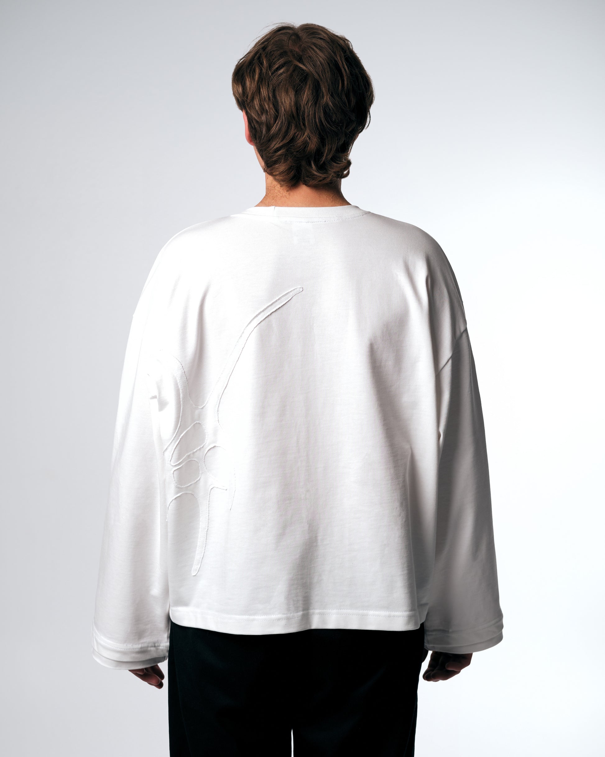 ONYX LONGSLEEVE - OFF WHITE