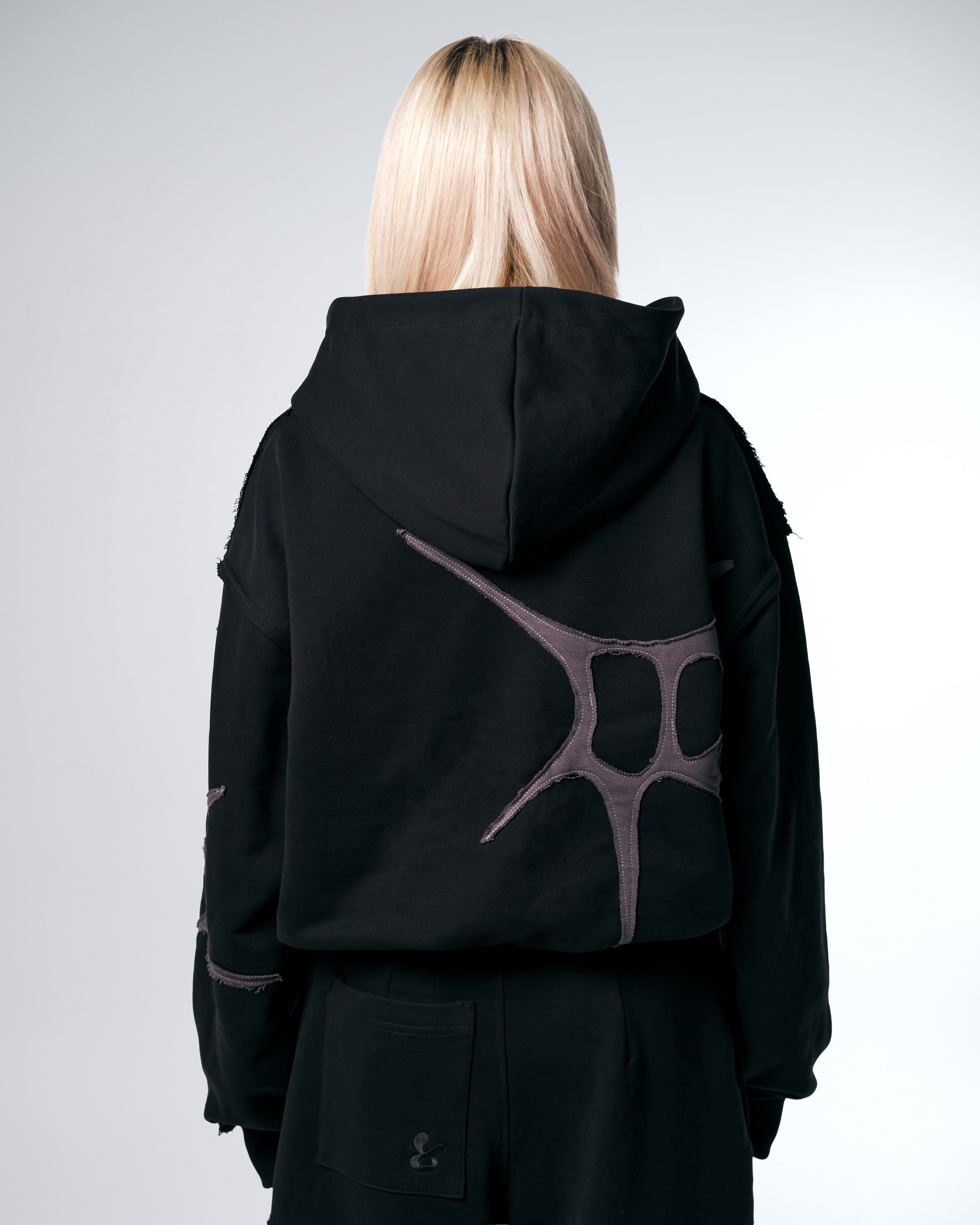 ONYX ZIP HOODIE - BLACK