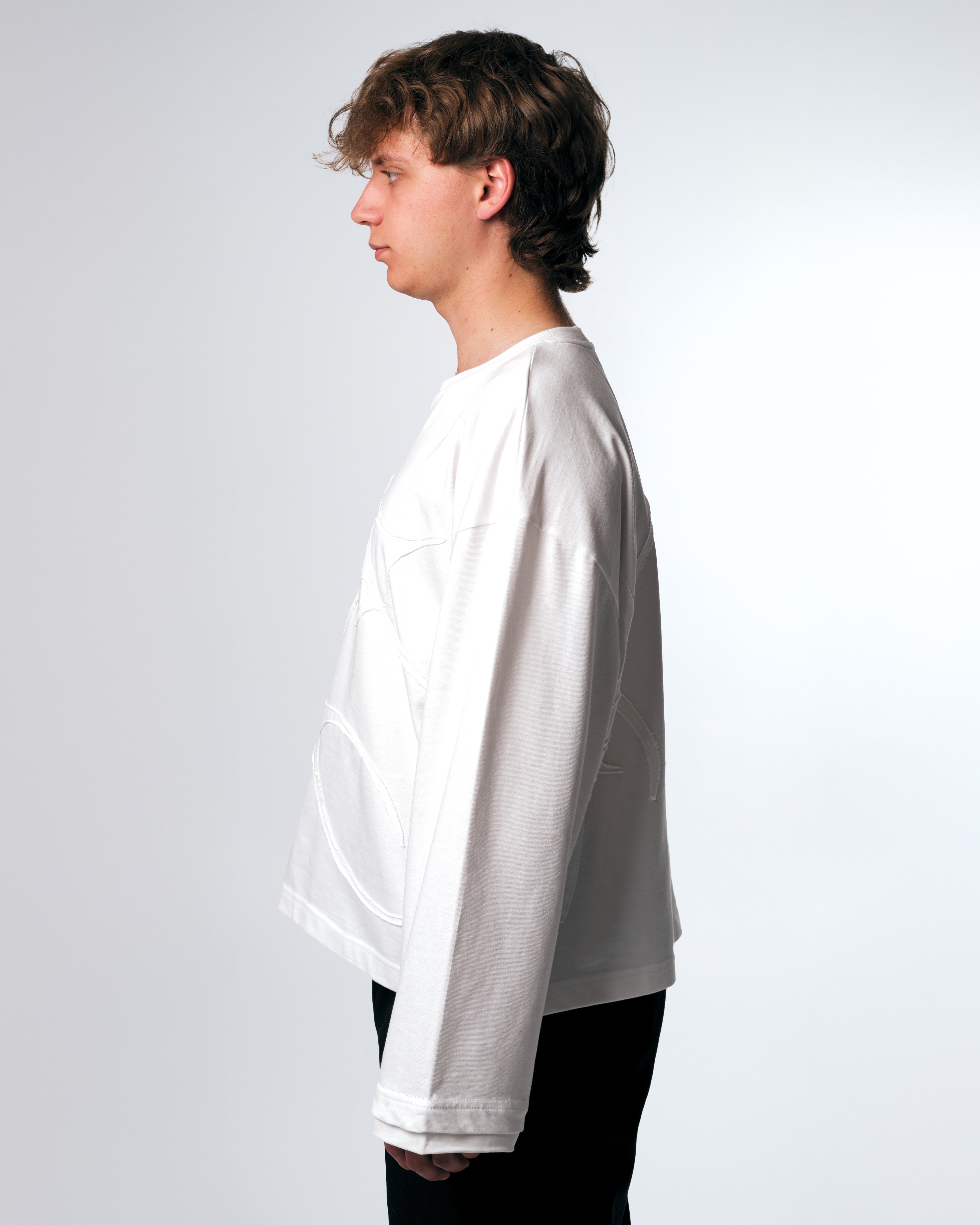ONYX LONGSLEEVE - OFF WHITE