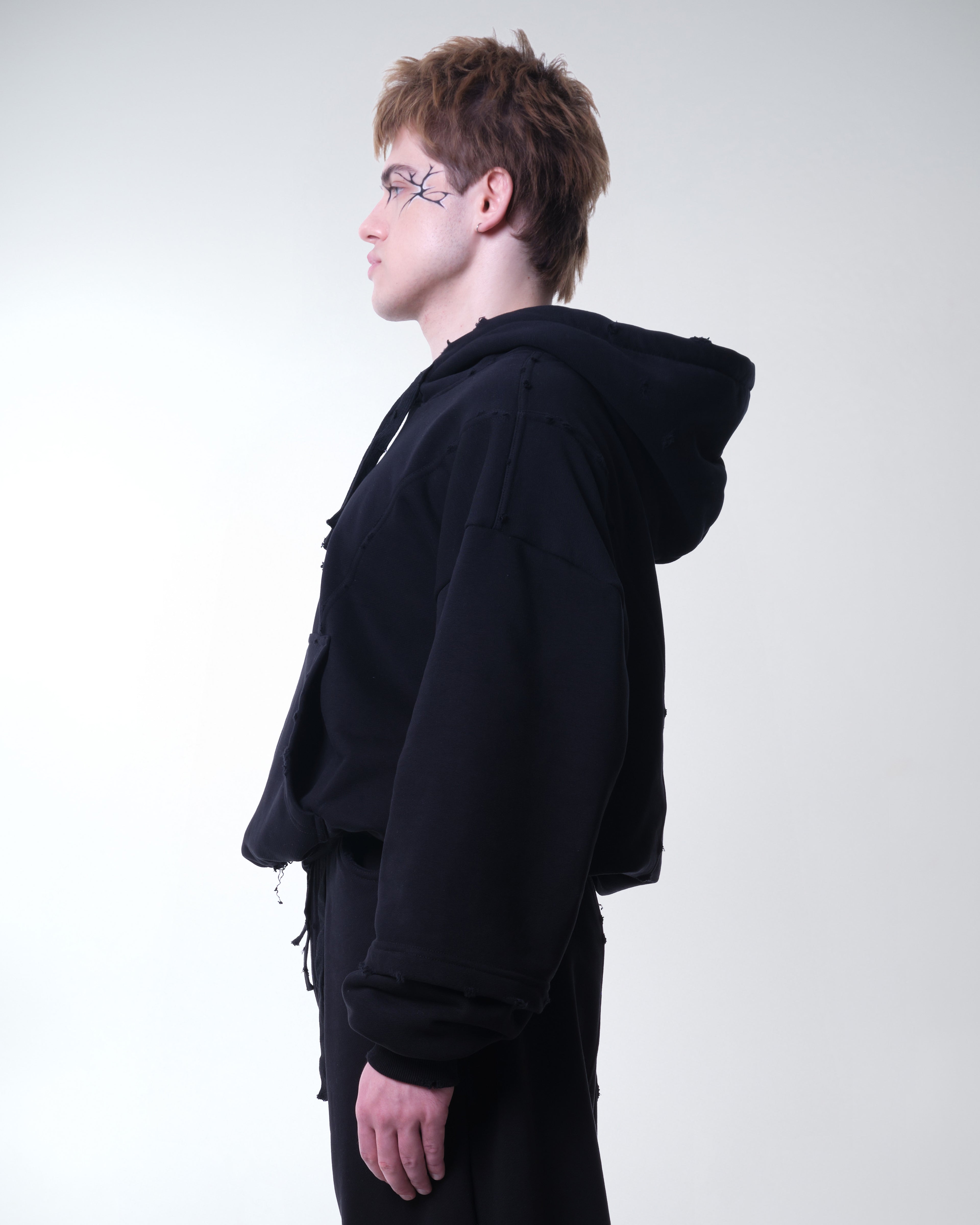 NOCTRA HOODIE - BLACK