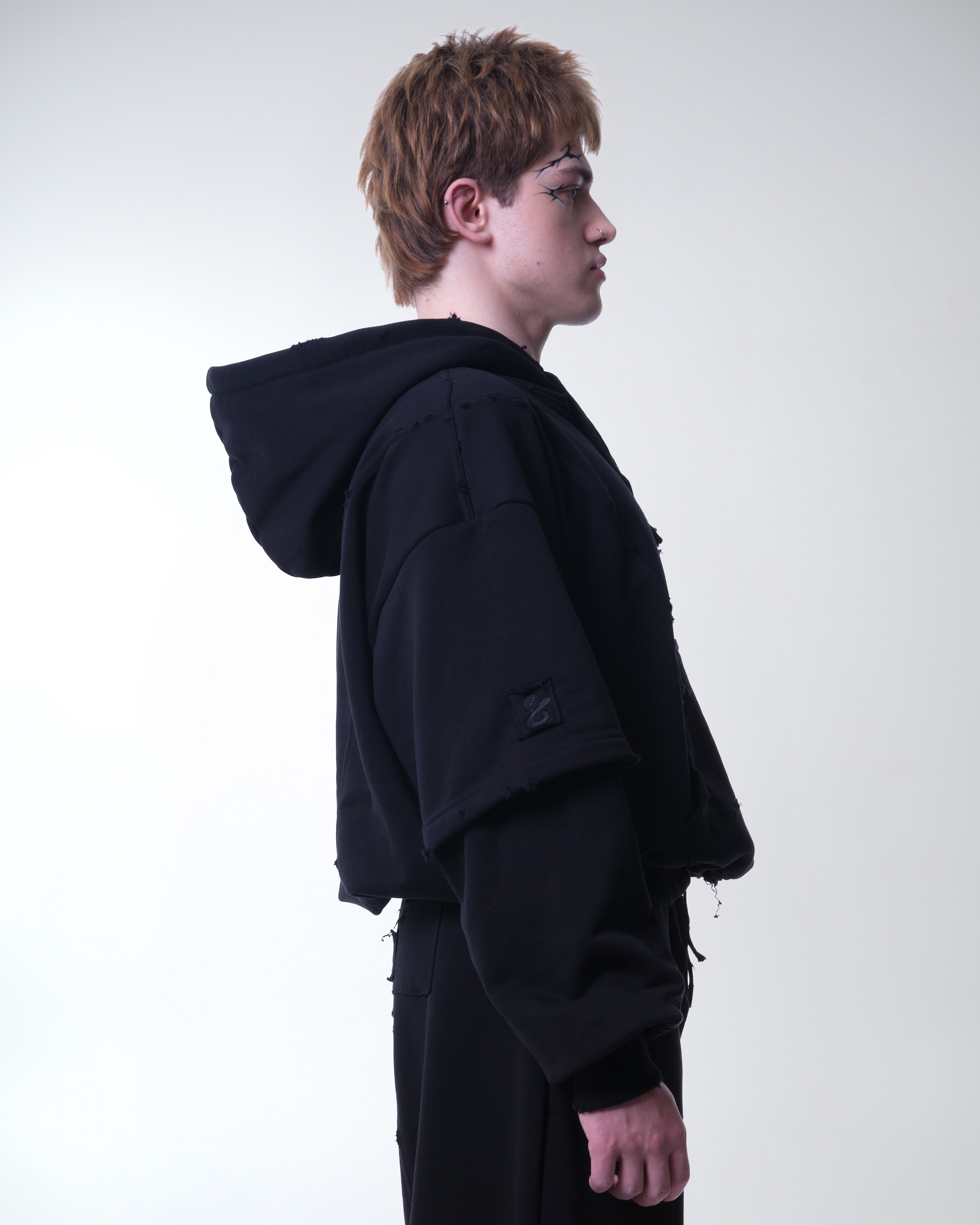 NOCTRA HOODIE - BLACK