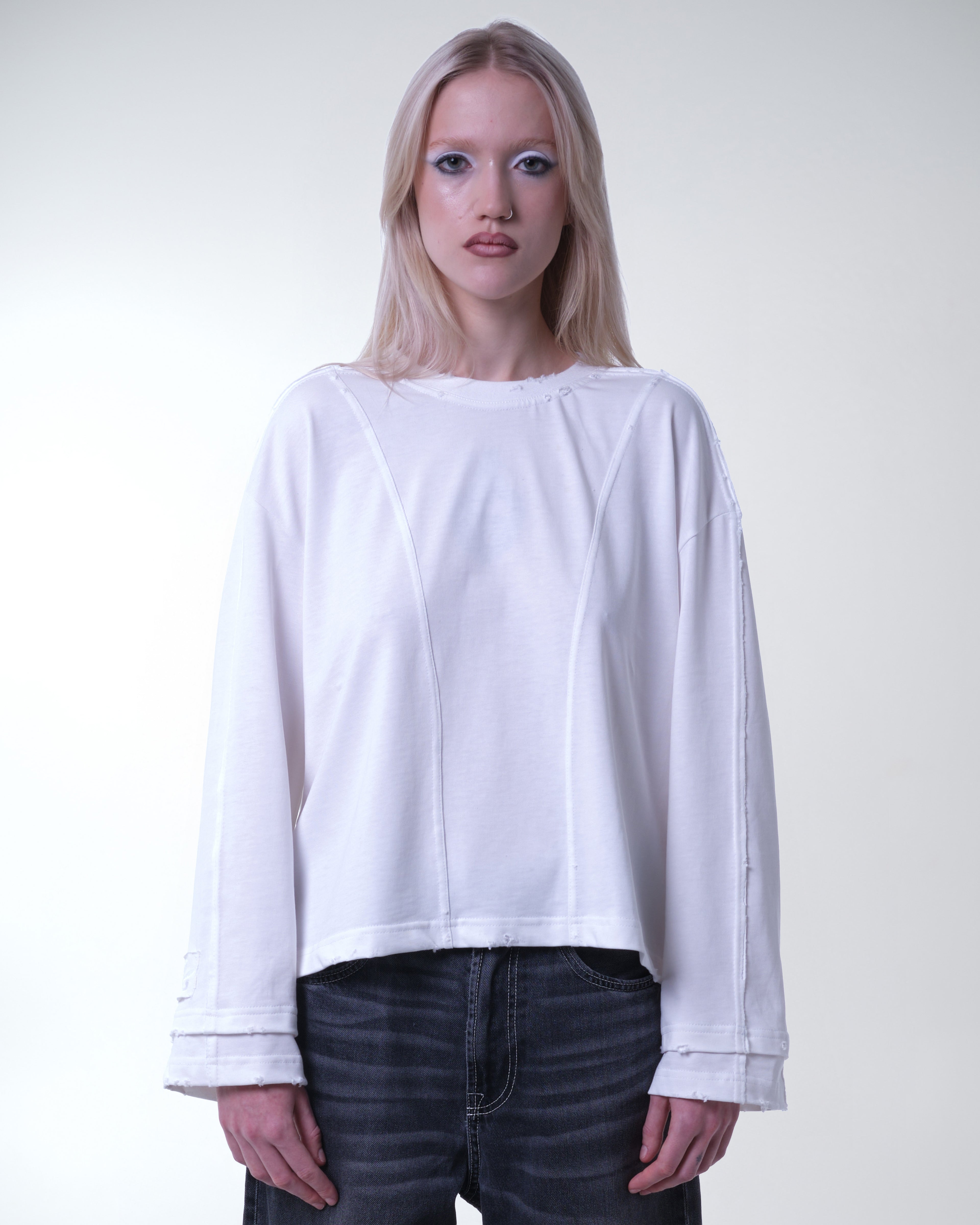 NOCTRA LONGSLEEVE - OFF WHITE