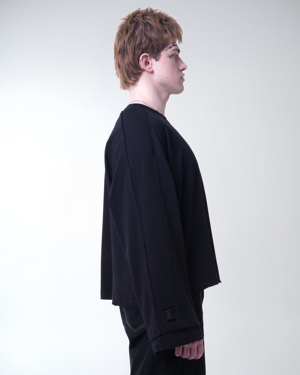 NOCTRA LONGSLEEVE - BLACK
