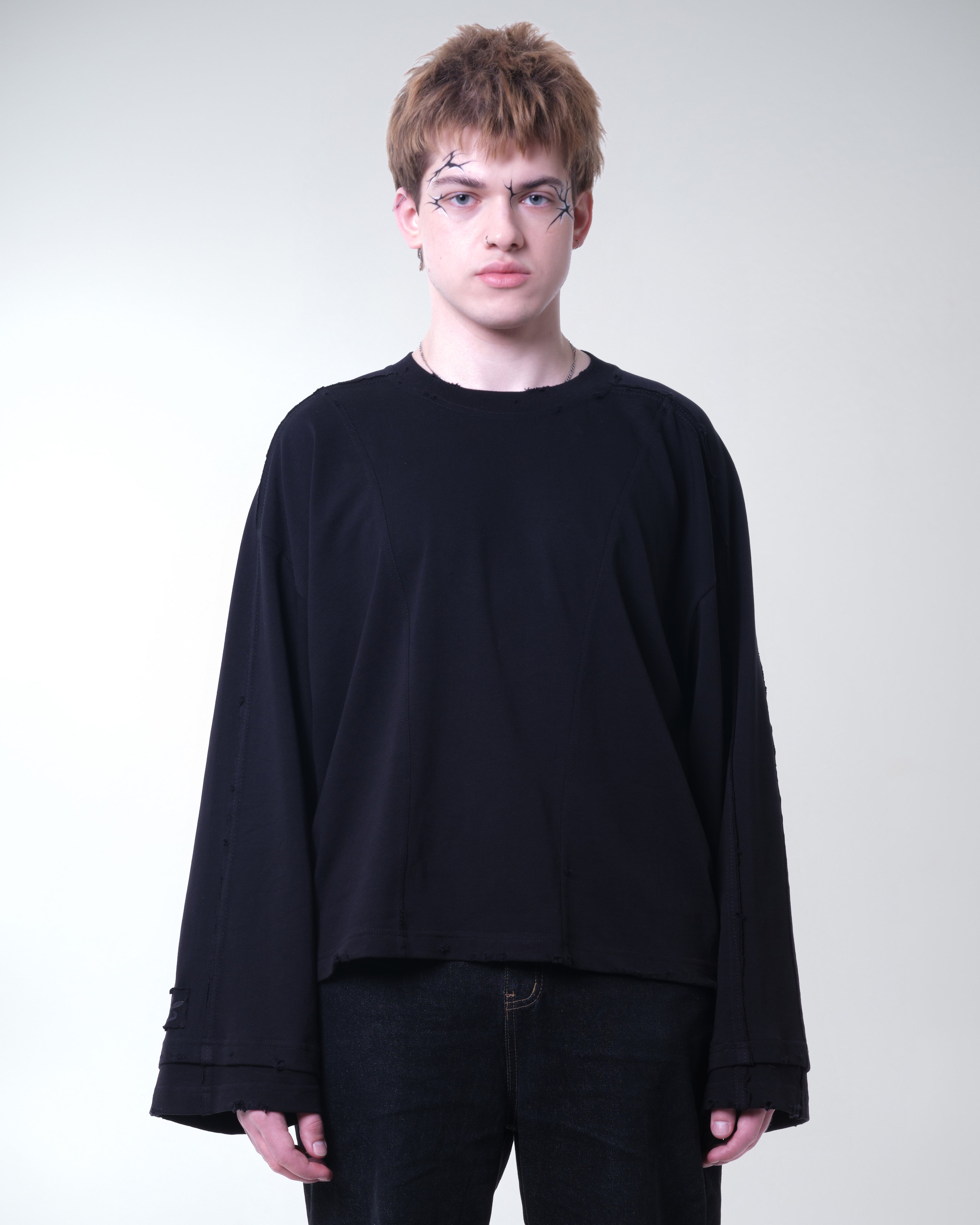 NOCTRA LONGSLEEVE - BLACK