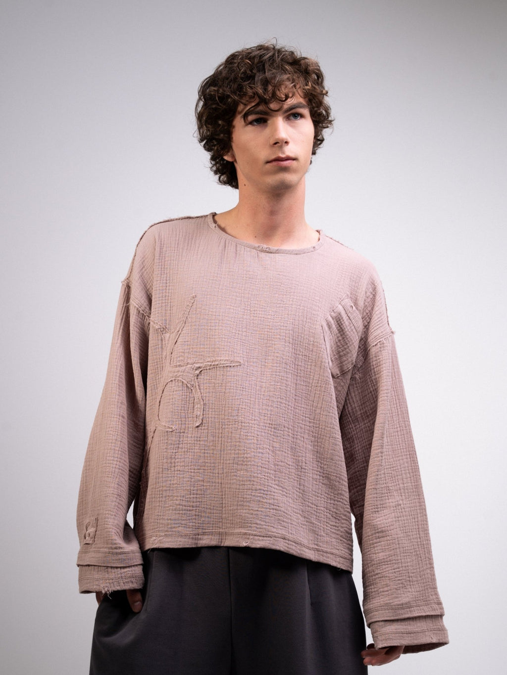 DESERT LONGSLEEVE - SAND